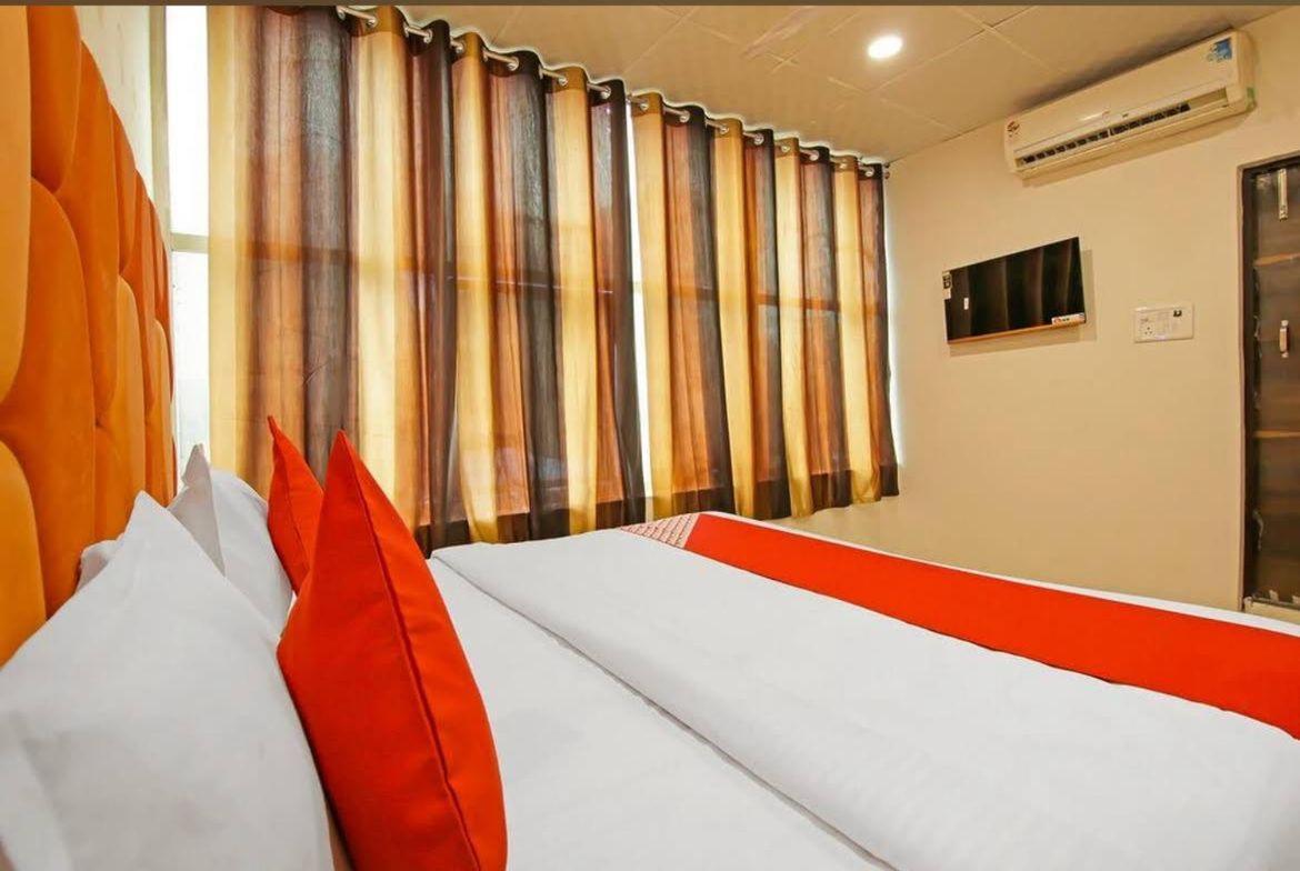 Silver Key Hotel